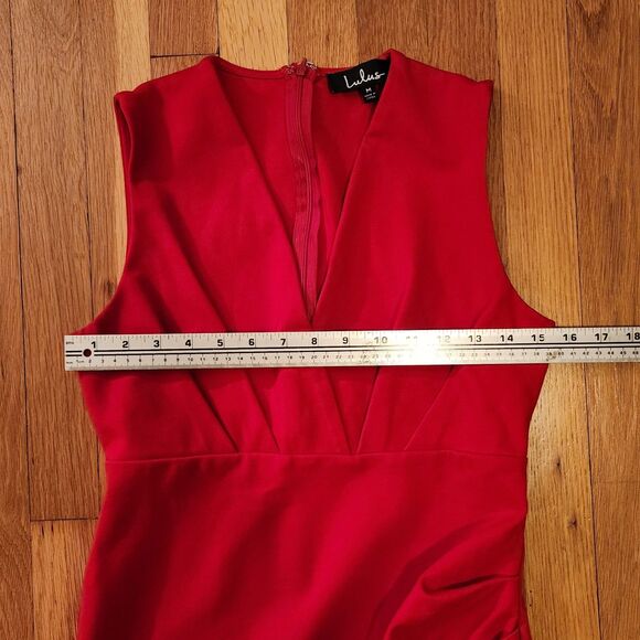 Lulu's Stunning "Cocktail Hour" Red Faux Wrap Mini Bodycon Dress Sz M Sold Out! - Picture 9 of 11